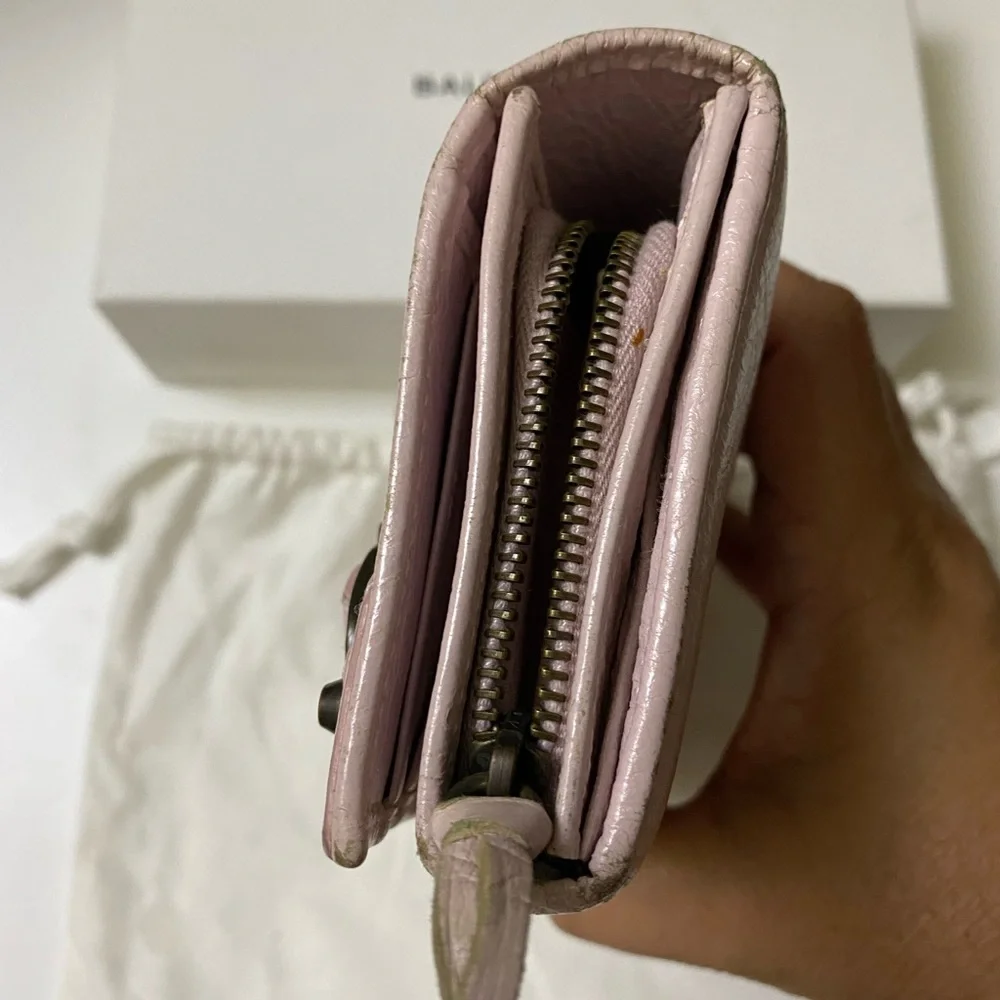 FLASH SALE! 🥳 Balenciaga Long Leather Wallet. Light Blush Pink/Nude. - Picture 5 of 16